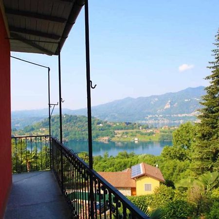 Domus Cusiana Complesso Vista Lago E Piscina Miasino Eksteriør billede