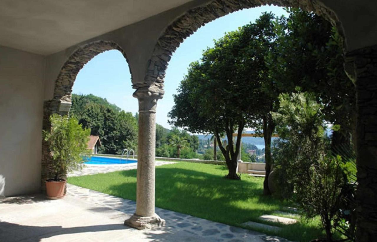 Domus Cusiana Complesso Vista Lago E Piscina Miasino Eksteriør billede