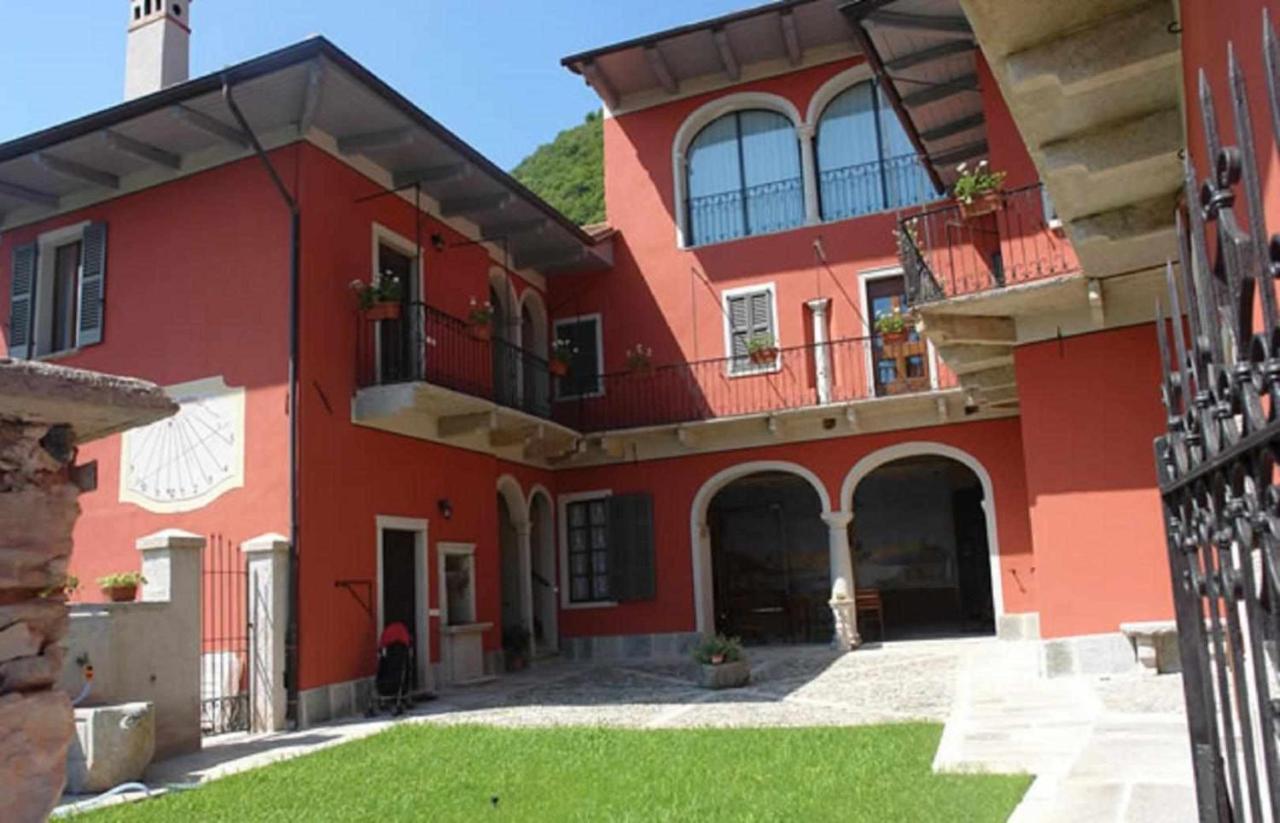 Domus Cusiana Complesso Vista Lago E Piscina Miasino Eksteriør billede